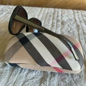 BURBERRY 4085 322713  Sunglasses Burberry | Accessories | Burberry 485 32273 Sunglasses  main image 3